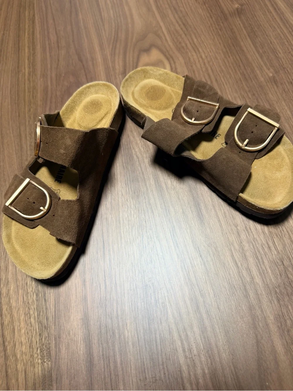 Cushionaire Double-Buckle Suede Slide Sandals in Brown size 6M - Picture 3 of 4